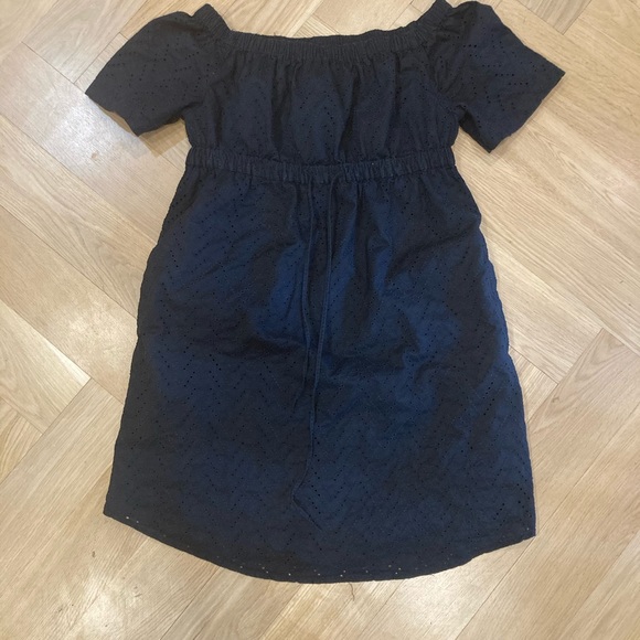 GAP Maternity Dress - Picture 3 of 5